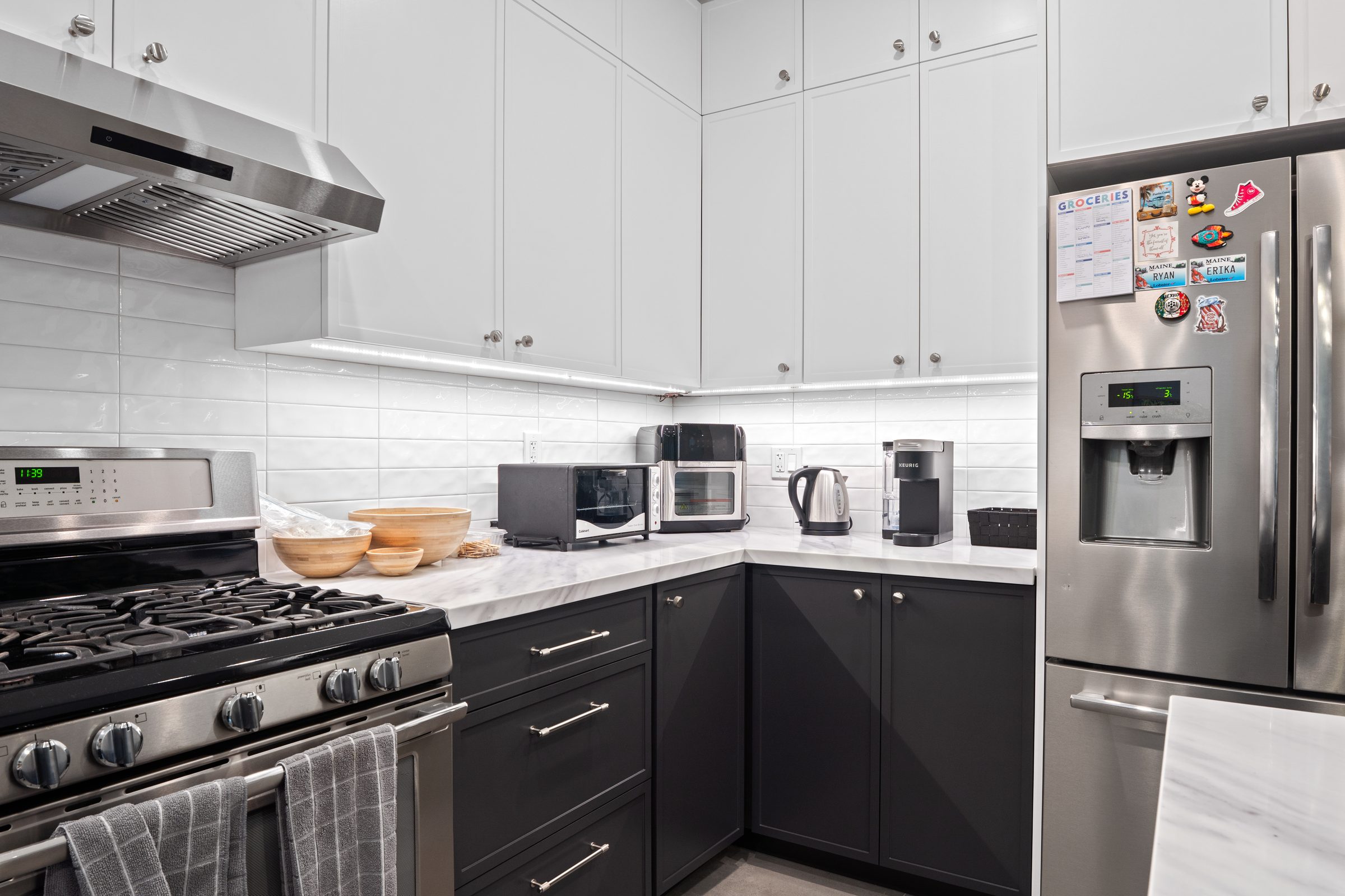 Couture Gardens — Kitchen Renovation in Thornhill, ON, photo 8