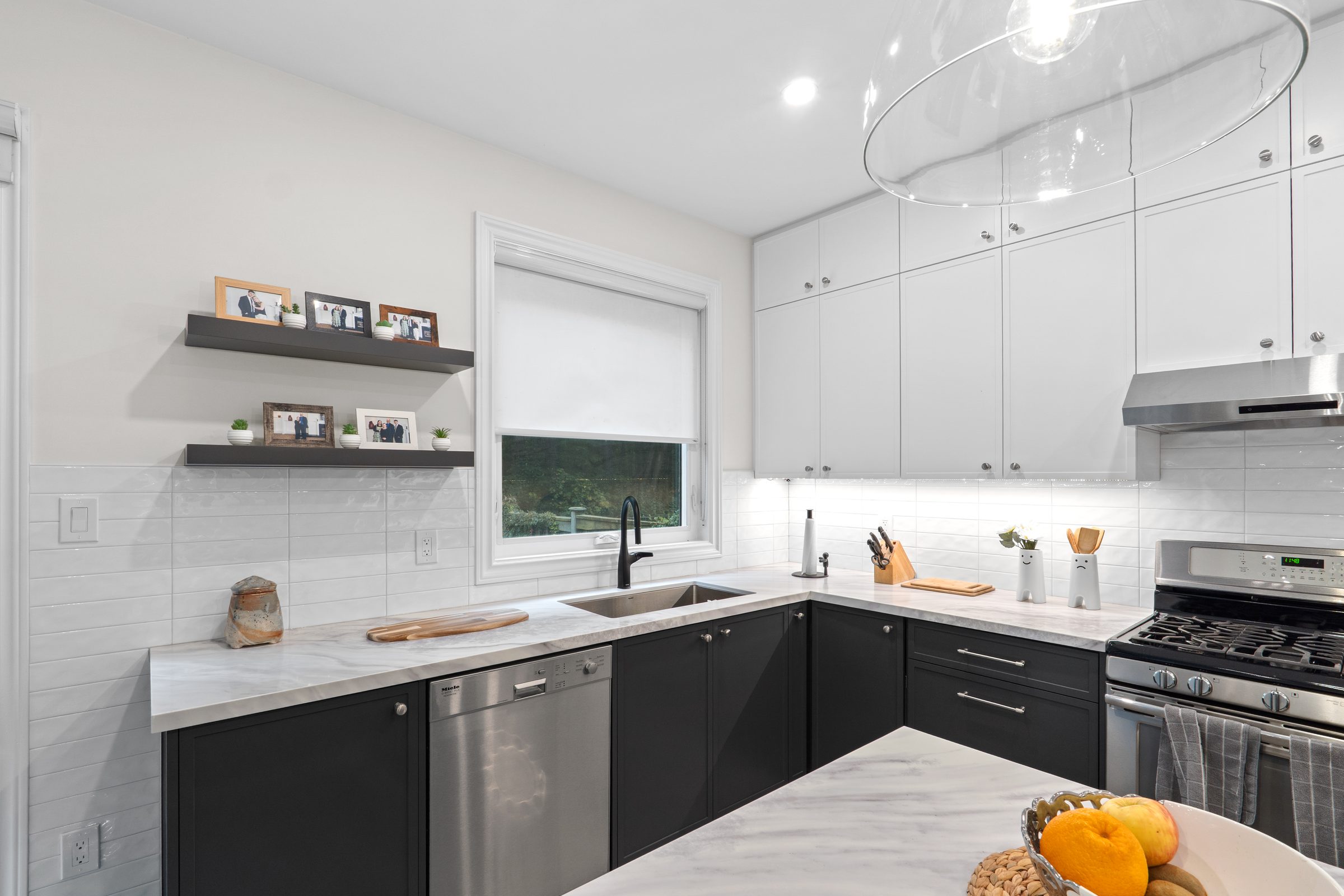 Couture Gardens — Kitchen Renovation in Thornhill, ON, photo 9